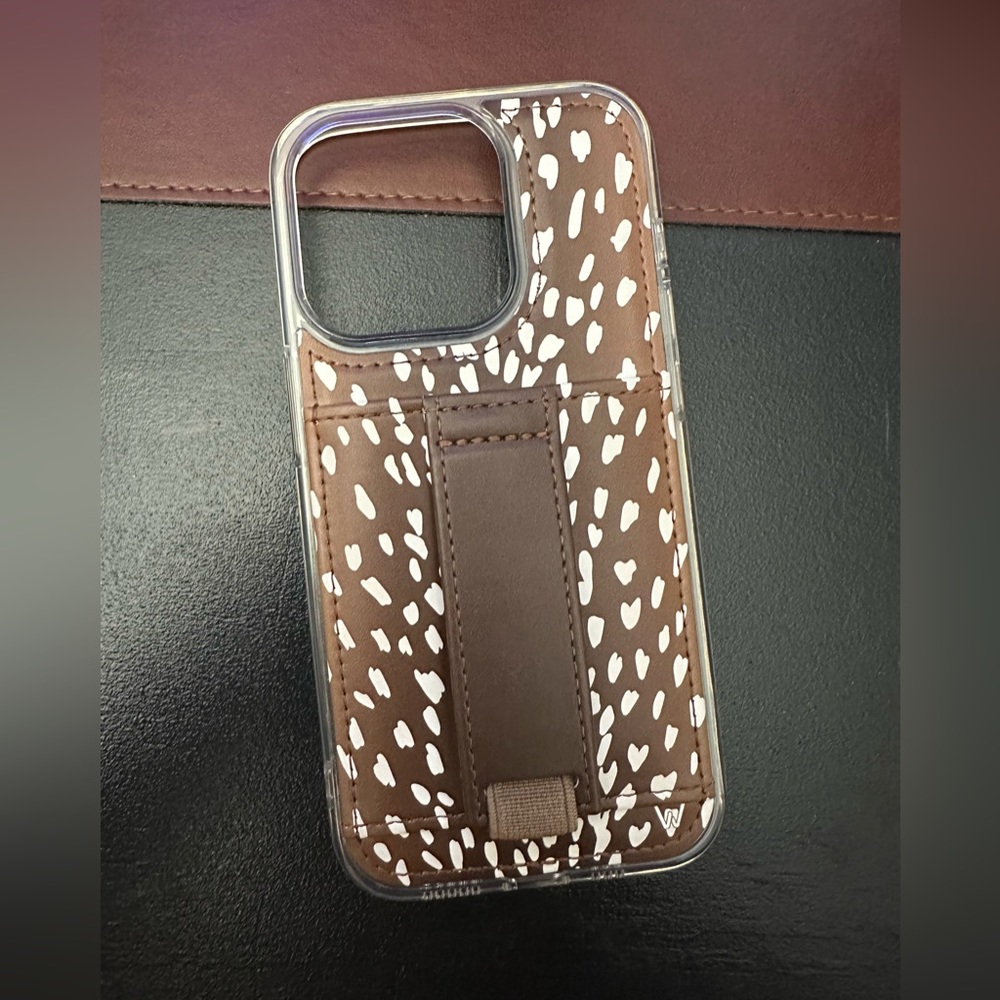 Walli Case, brand new. Have Fawn by Aubree Says.